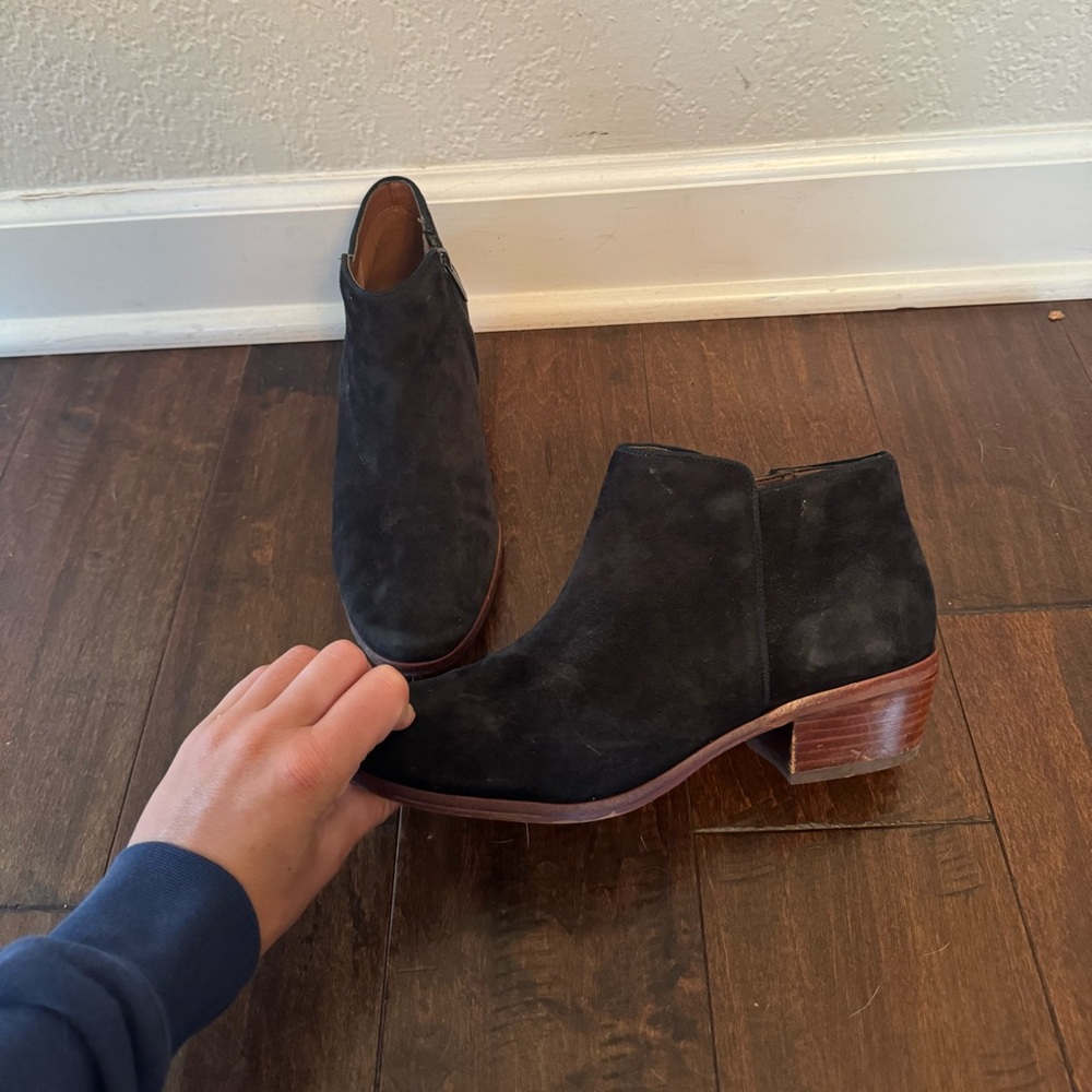 Black Sam Edelman booties